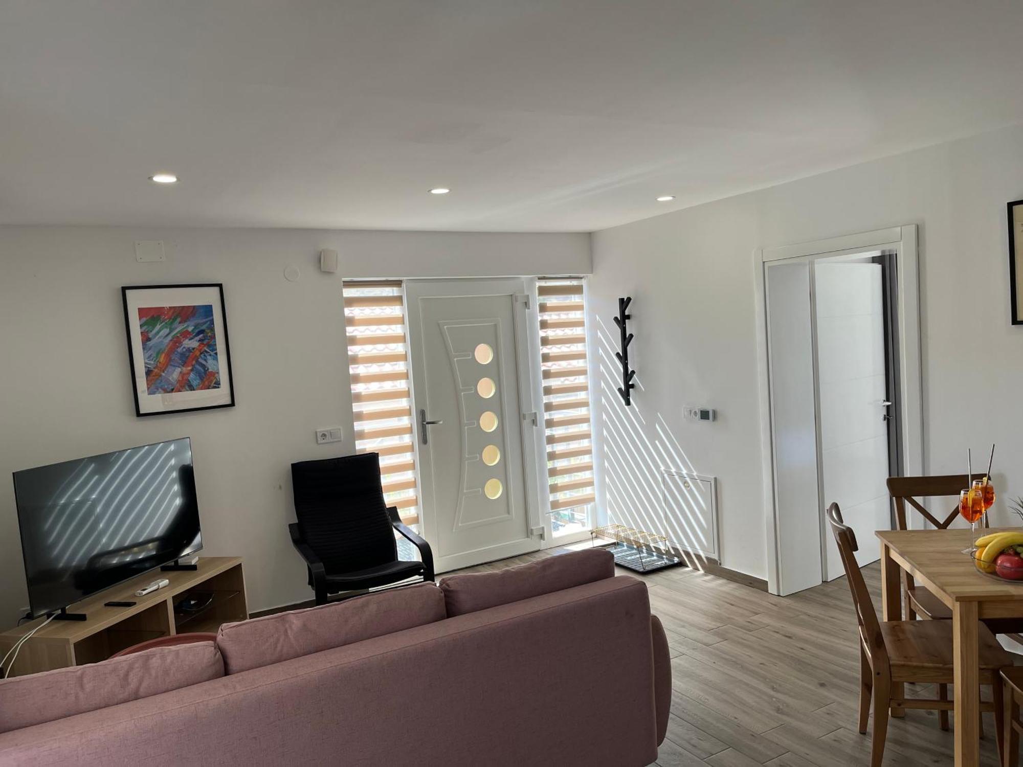 Apartmani Mlinar - One Bedroom Apartment With Seaview Grebaštica Екстериор снимка